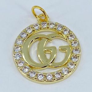 Gucci zipper pull/ pendant